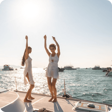 Exclusive yacht charter